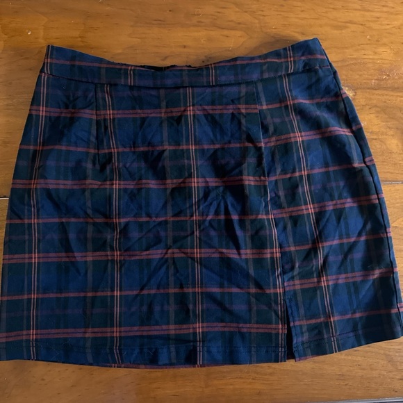 SOLD - Picture 1 of 4